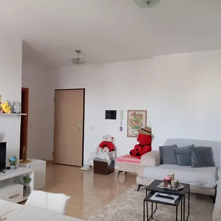 Emi Apartment *