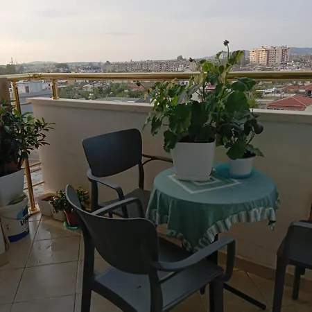 Emi Apartment *